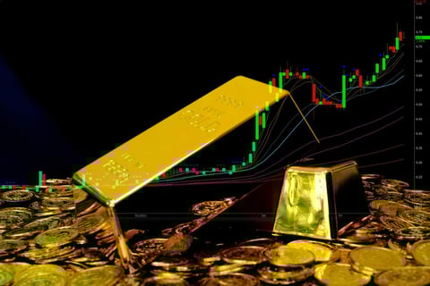 Dubai 24-carat gold prices climb to AED409 as U.S. gold futures jump to all-time high