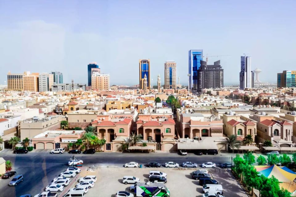 Optimism in Saudi real estate fueled by lower rates and strong transparency: Report