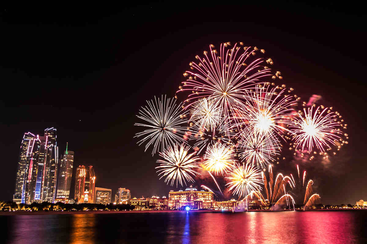 Abu Dhabi New Year fireworks