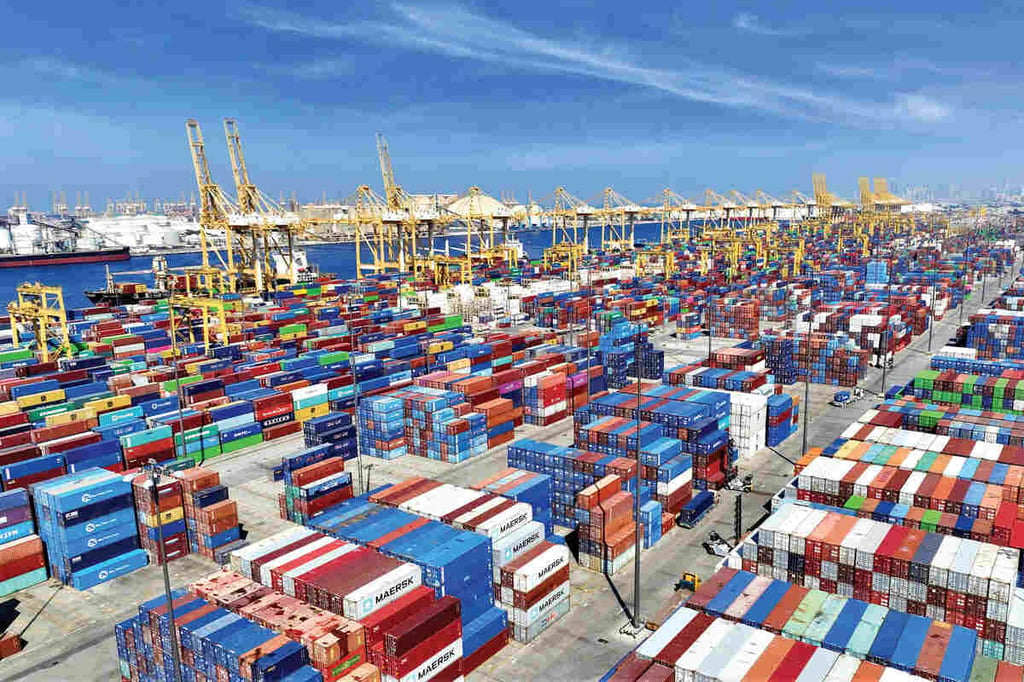 Jebel Ali Port handles 15.5 million TEUs in 2024, marking highest cargo volumes since 2015