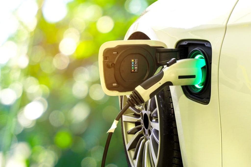 UAE to deploy 500 EV charging stations by end of 2025, boost renewable energy to 14 GW by 2030