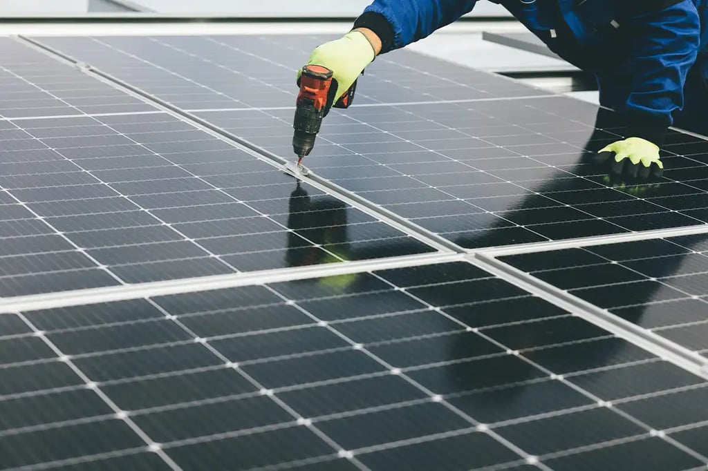 EMSTEEL, Yellow Door Energy partner to develop UAE’s largest industrial solar PV rooftop project