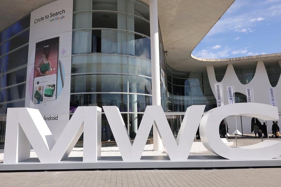 MWC25: GSMA inks partnerships in auto, aviation sectors