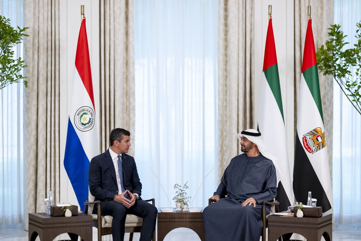 UAE Paraguay