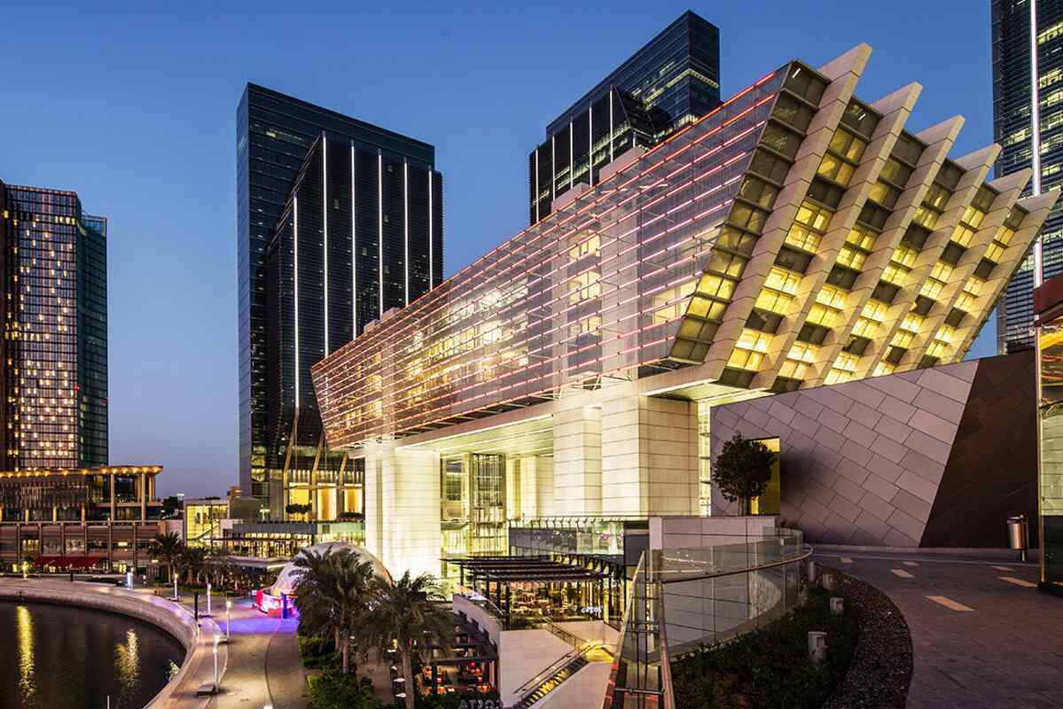 ADGM attracts over 10,000 global participants to its second Virtual Career Fair featuring 40 leading businesses
