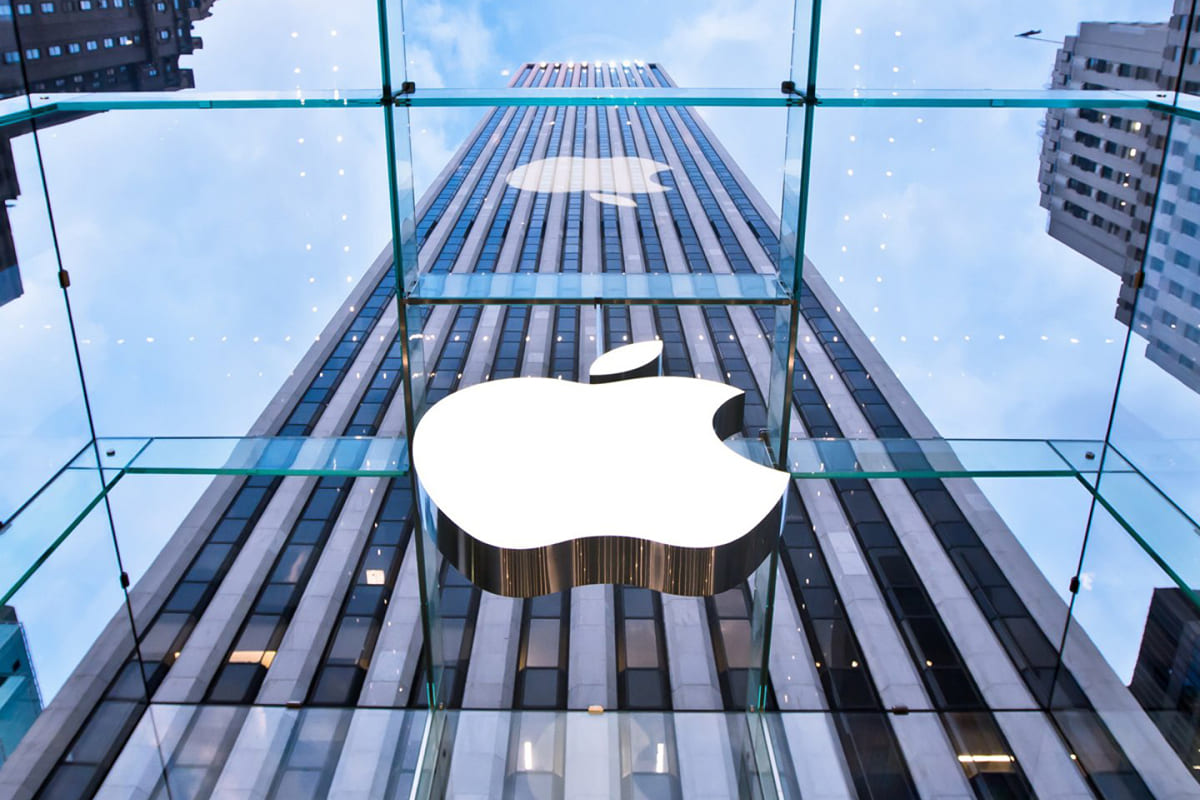 apple iphone 18