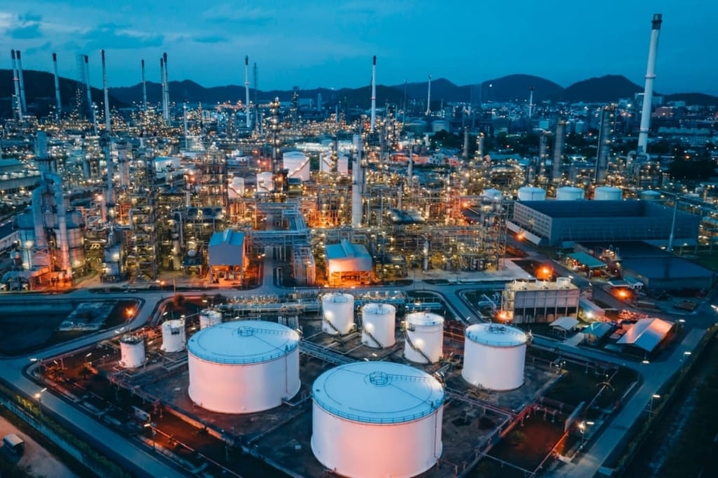 Crude oil prices climb to $62.73 as market focuses on U.S.-China trade talks
