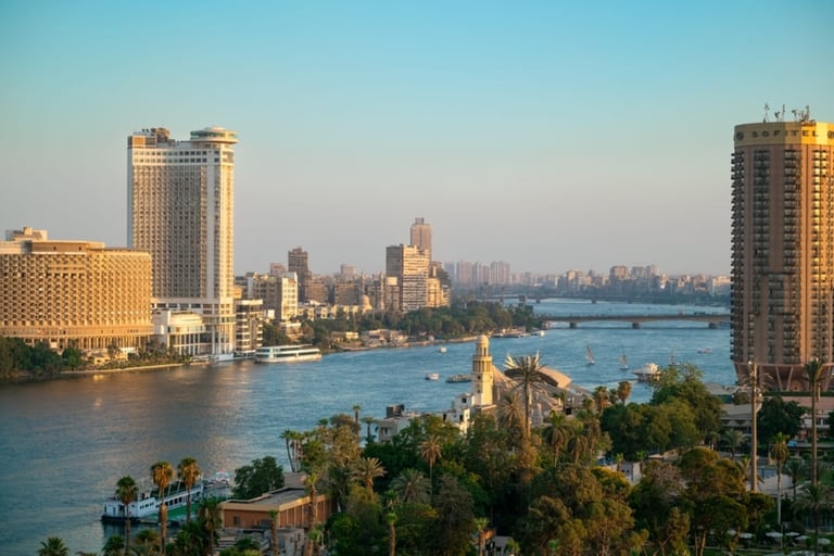 Egypt approves new Jarjoub Special Economic Zone, expands renewable energy with 900 megawatt solar projects