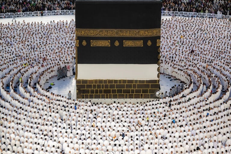 Saudi Arabia launches 1447 AH Umrah season, opens visa and permit issuance