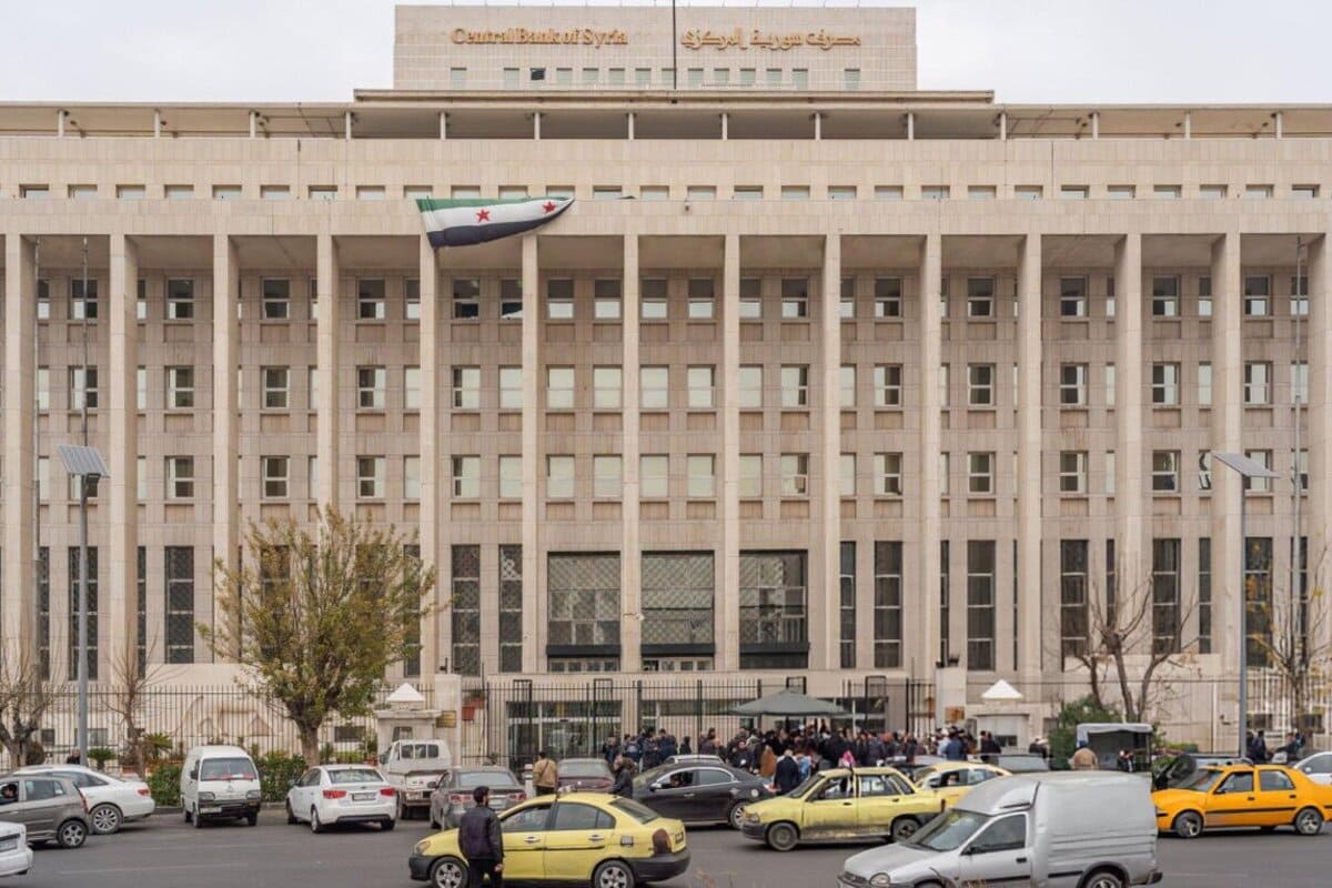 Syria to boost foreign direct investment by resuming SWIFT services soon