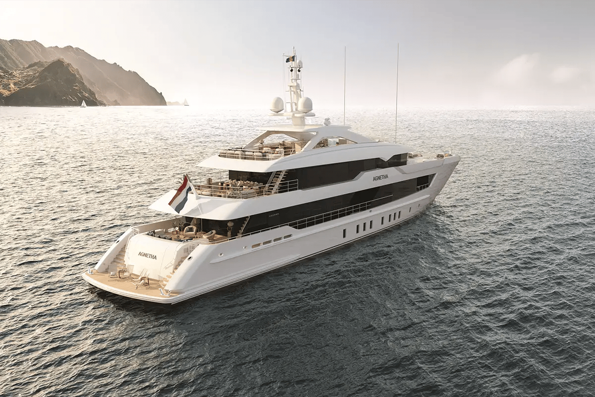 Mediterranean Reverie:  Life aboard the ‘Agnetha’