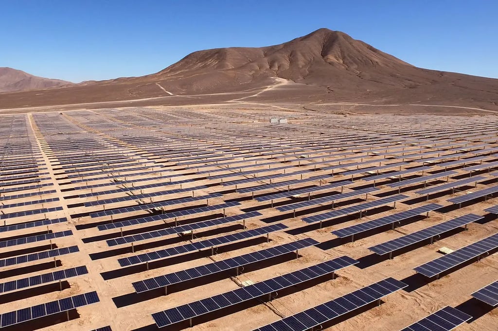 Solar power advances in the Middle East but fossil fuels dominate