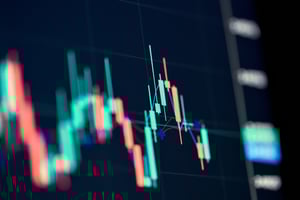 سوق الاكتتابات العامة الأولية في دول الخليج يجمع 2.4 مليار دولار  في الربع الثاني من 2025