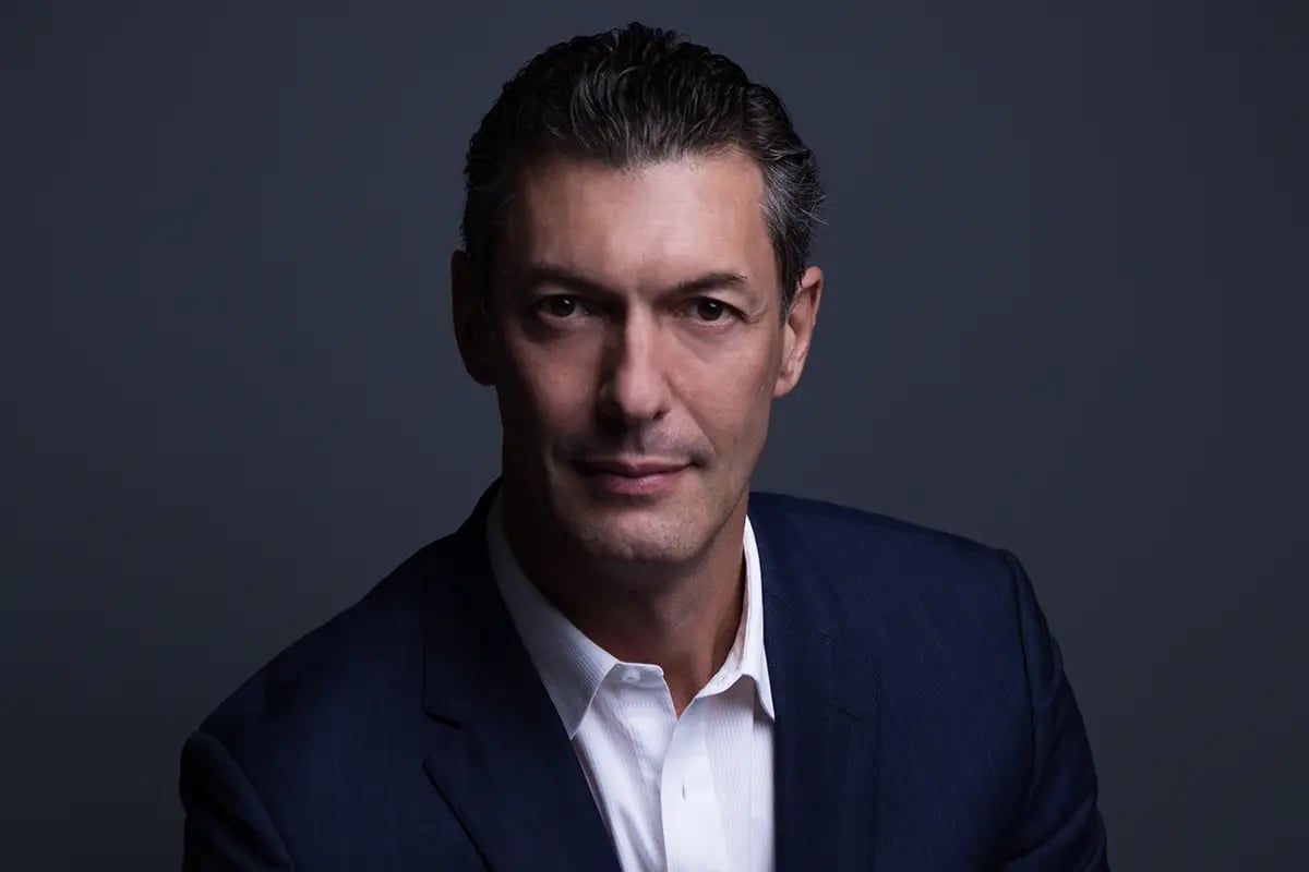 Christophe Caїs Founder & CEO of CXG
