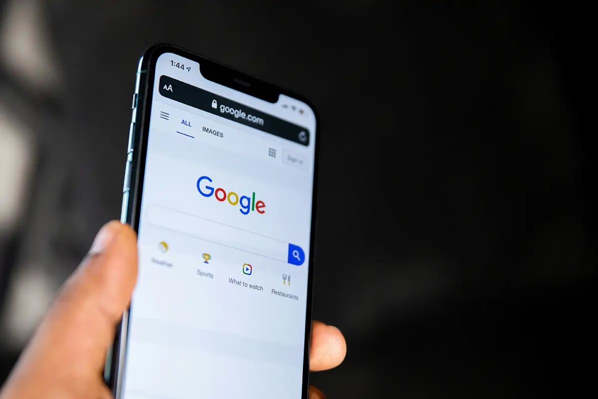 Google (3)
