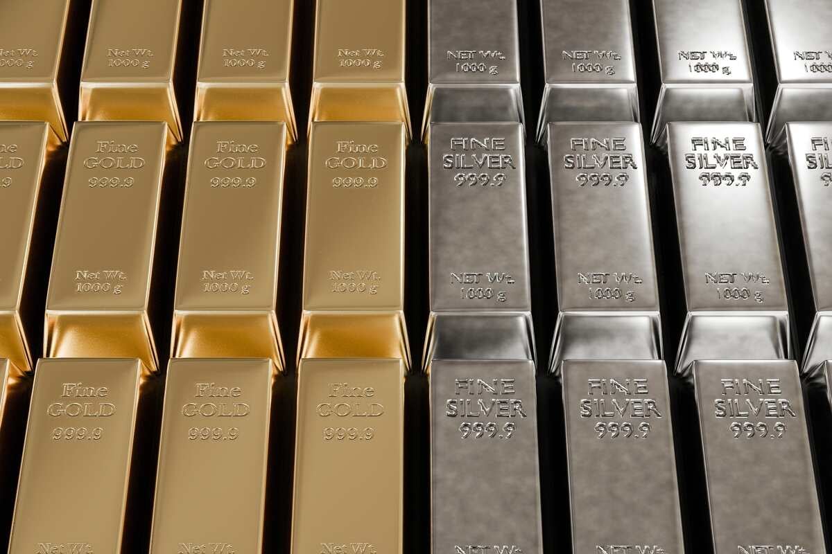 Gold prices surge to record-high $4,966.59 as silver nears $100, UAE rates  hit AED597
