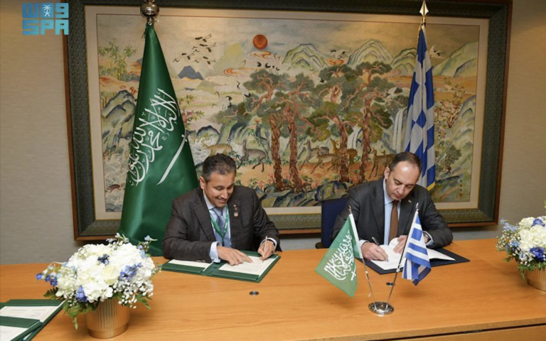تعاون سعودي - يوناني لتطوير الملاحة البحرية