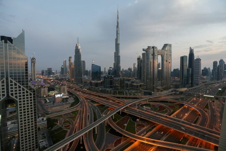 Dubai PMI posts sharp surge hitting 33-month high
