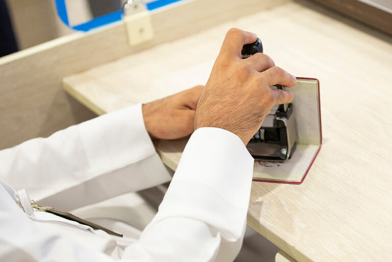 ارتفاع الطلب على التأشيرات الذهبية في الإمارات