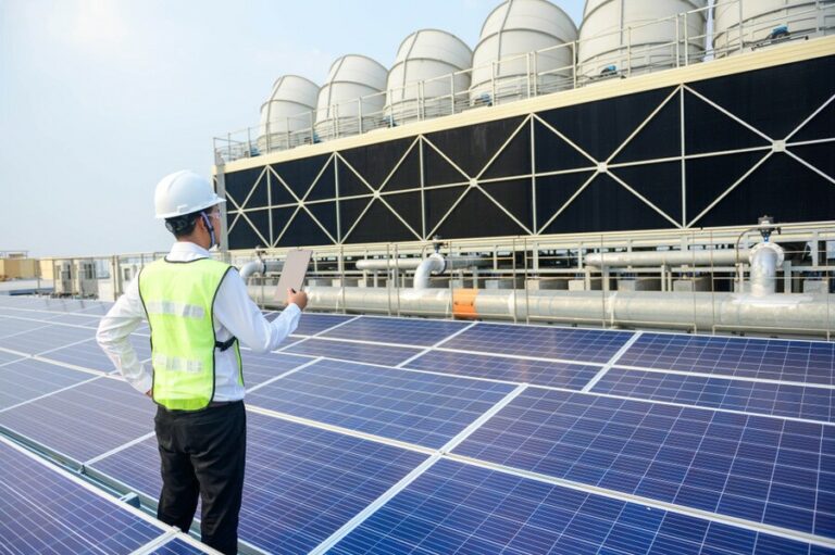 PIF, ACWA Power to develop $3.2 bn Saudi solar projects