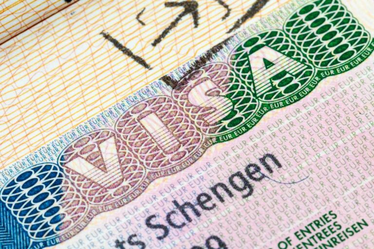 Kosovo, GCC countries top Schengen visa applications per capita