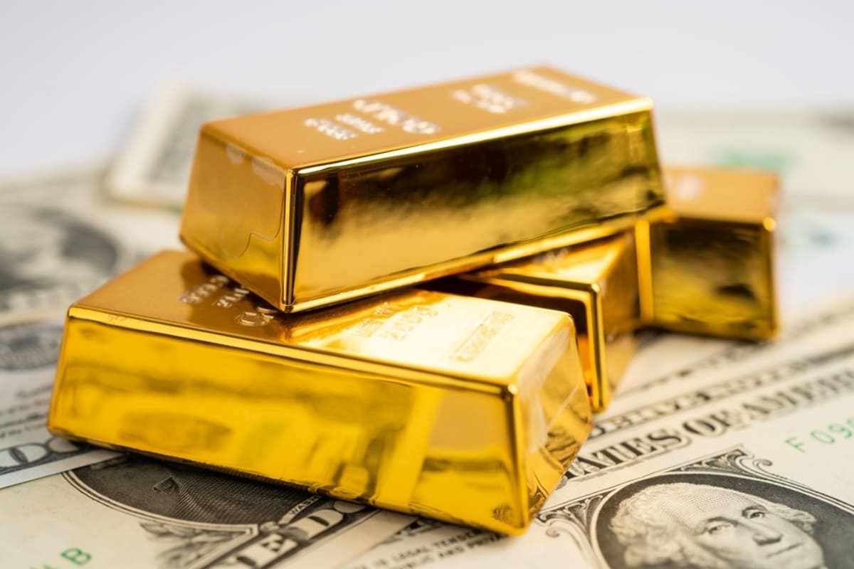 Les prix de l'or montent à 4 185,53 $, l'inflation et la Fed en ligne de mire