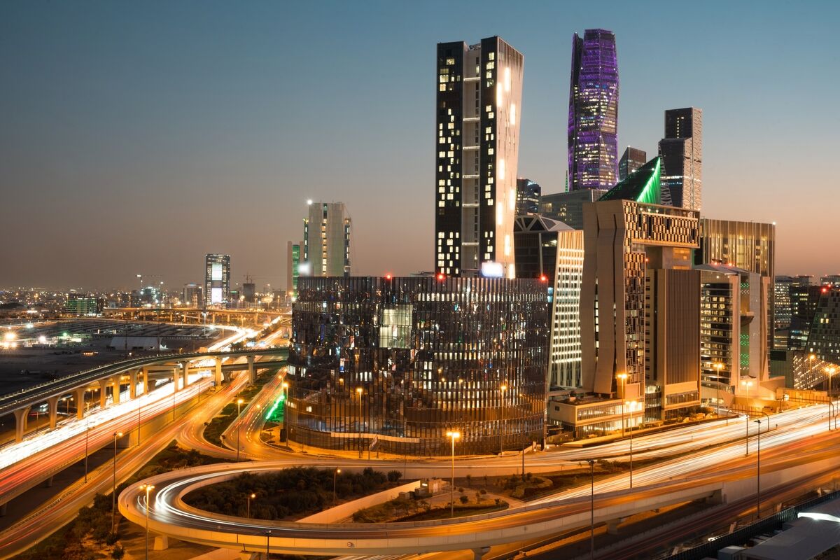 Saudi Arabia's tourism sector booms with 40.6 percent surge in hospitality establishments, 1 million employees