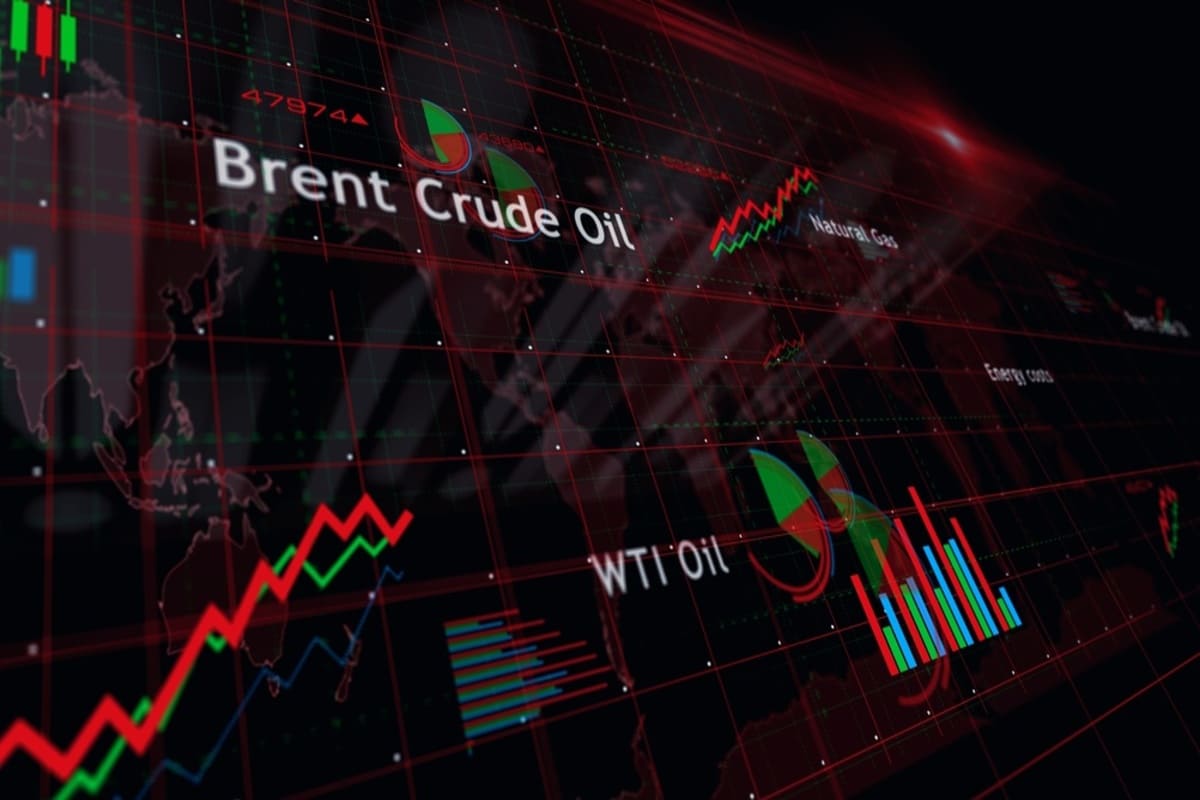 Brent seen easing from above $96 to $80 in Q4 with WTI at $70 as Gulf exports recover