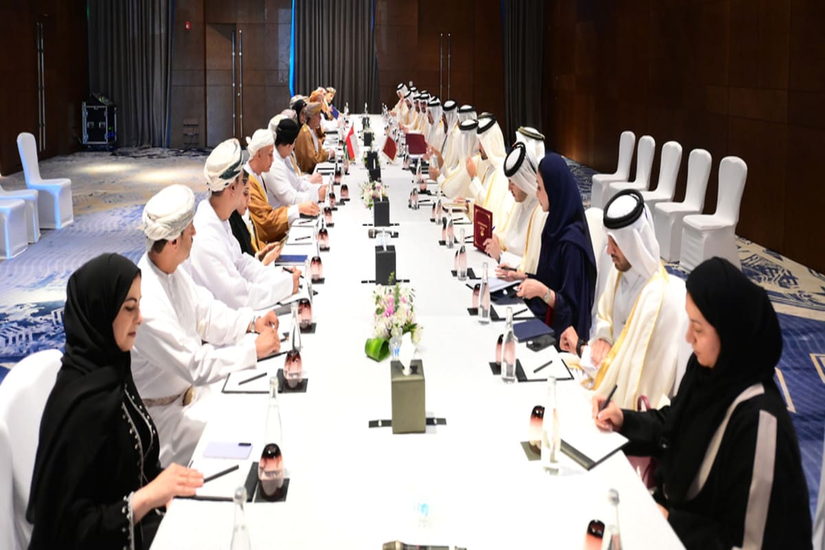 Oman, Qatar deepen investment ties across logistics, transport and technology